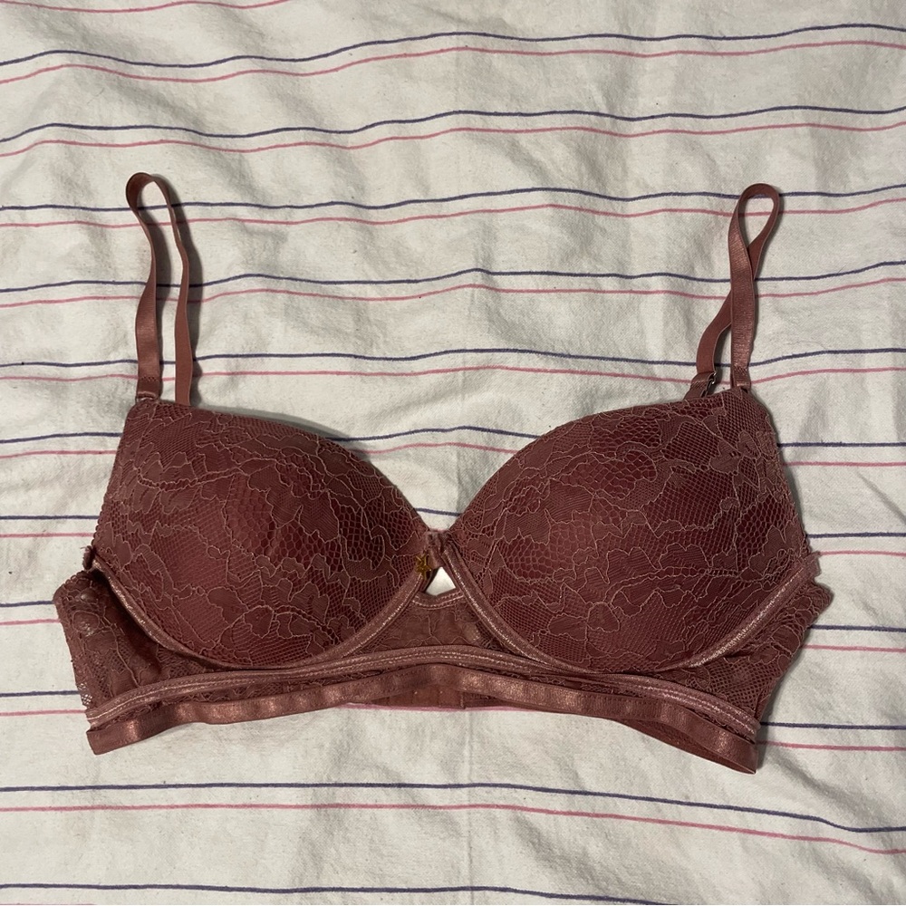 5/$25 FAME Size 34B Wire-free Push up Floral Lace Bra